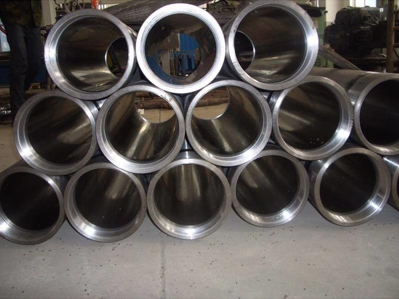 Internal Polish Seamless Steel Tube Spring Seamless Pipe 5.8 - 12m Length