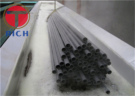 Un buen precio. Tubería de acero inoxidable de ASTM tp316 316l en línea
