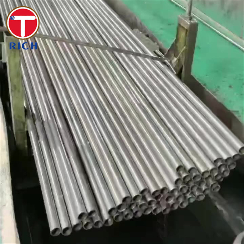Tubo de acero al carbono sin costuras de construcción