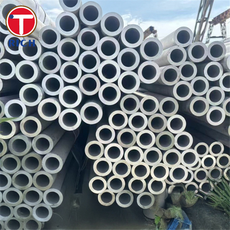 Tubo de intercambiador de calor DIN 28180 X5CrNi18-10 Tubos de acero inoxidable sin costuras para intercambiadores de calor tubulares