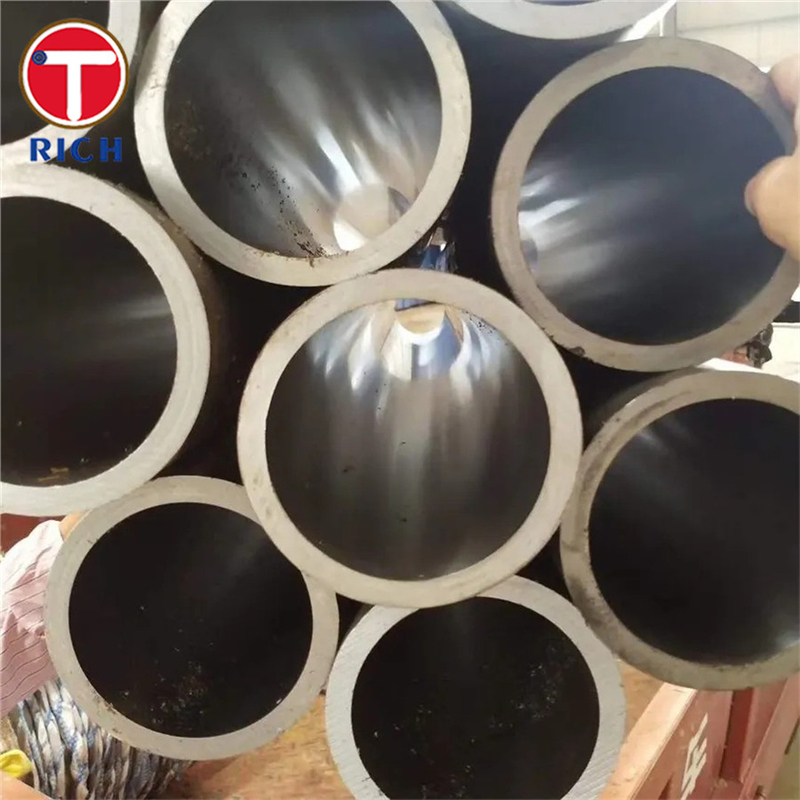 DIN 17174 St35 Tubo circular de acero Tubos de acero de precisión sin costuras para servicio a baja temperatura