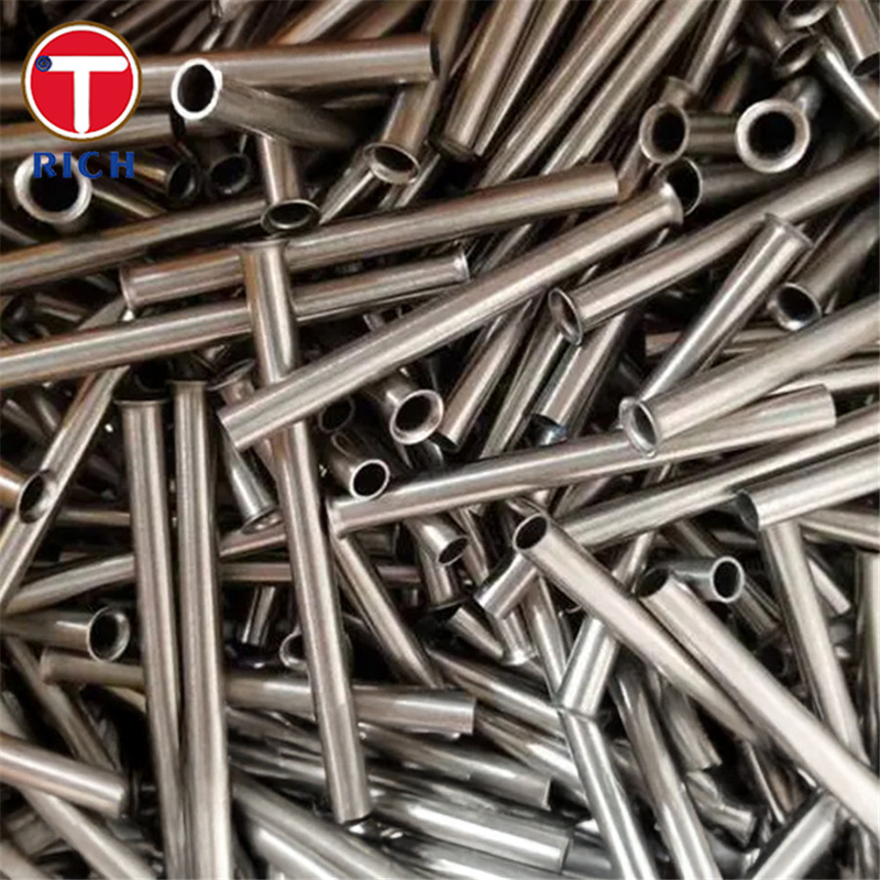 20MnV6 Tubo sin costuras de acero con bajo contenido de carbono Tubo de acero sin aleación para fines mecánicos