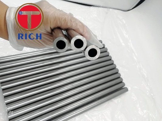 Un buen precio. Tubería de acero inconsútil de la precisión de la ronda de EN10305-1 E215 NBK para automotriz en línea