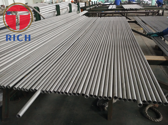 Un buen precio. Tubo inoxidable de acero inconsútil del sobrecalentador del tubo de caldera de TP304 TP316 T5 T9 T11 en línea