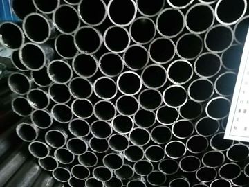 Un buen precio. Tubería de acero mecánica soldada con autógena de acero automotriz ASTM A513 del tubo de carbono en línea