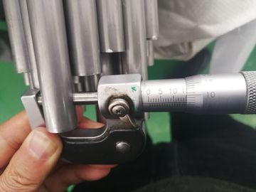 Un buen precio. Forma redonda de tubos del acero de carbono del amortiguador de choque de los componentes del automóvil de ASTM A513 en línea