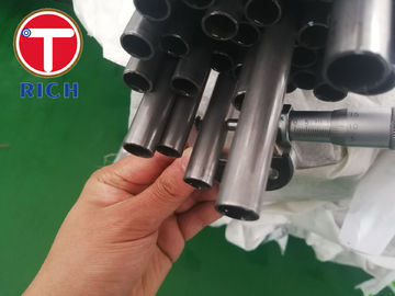 Un buen precio. Precisión superficial engrasada tubo redondo del acero de carbono de DIN2393 St37 St52.3 retirada a frío en línea