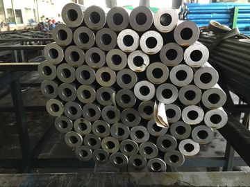 Un buen precio. Tubería mecánica inconsútil del transporte GR15 SKF 100CR6 en línea