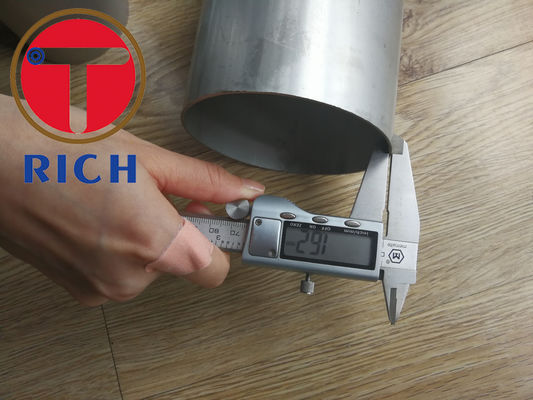 Un buen precio. Tubería de acero inoxidable de A789 Uns S31803 2205 en línea