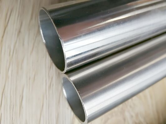 Un buen precio. TUBERÍA DE ACERO INOXIDABLE INCONSÚTIL DE RECOCIDO BRILLANTE DE ASTM B165 NICKEL-COPPER en línea