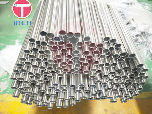 Un buen precio. Tubería de acero estructural ASTM A213 de la ronda inconsútil de diámetro bajo en línea