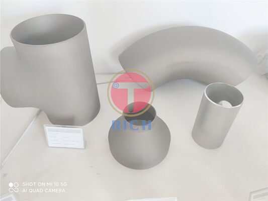 Un buen precio. Codo de acero inoxidable DN15 DN600 de LR de 90 grados de TORICH GB/T12459 TP304 304L en línea