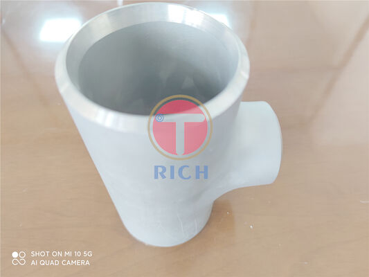 Un buen precio. Instalación de tuberías igual de acero inoxidable de la camiseta 2205 de TORICH EN10253-4 Matte Polished en línea