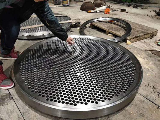 Un buen precio. Tubo de soldadura orbital del Od 6m m al funcionamiento de la conducción de calor de Tubesheet en línea