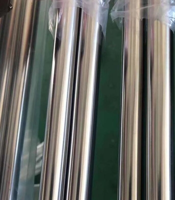 Un buen precio. Tubería de acero inoxidable soldada con autógena de pulido de ASTM A270 54*1.5 SUS304 316 en línea