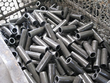 Un buen precio. Tubo mecánico inconsútil del acero del carbono y de aleación que trabaja a máquina el diámetro de 450m m en línea
