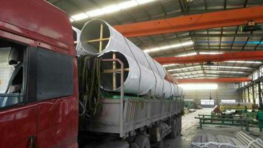 Un buen precio. Tubo soldado con autógena A554 del acero inoxidable de ASTM, tubería mecánica del cuadrado del acero inoxidable en línea